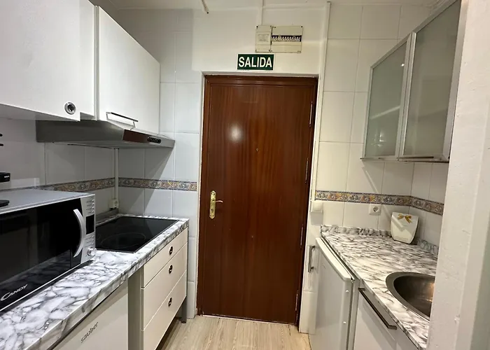 Apartment Los Verdiales Central Apartment Walking Distance To The Beach *