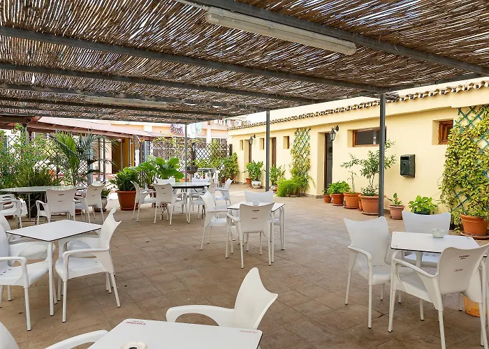 Apartment Los Verdiales Central Apartment Walking Distance To The Beach