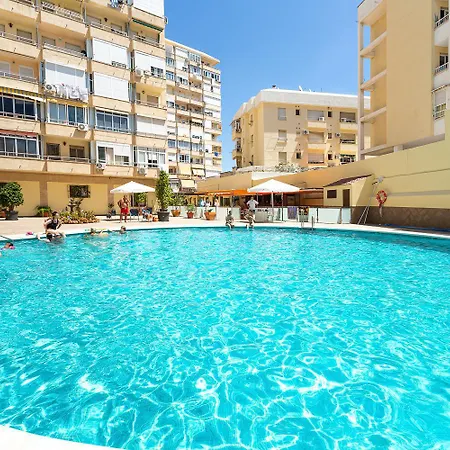 Los Verdiales Central Apartment Walking Distance To The Beach * Torremolinos